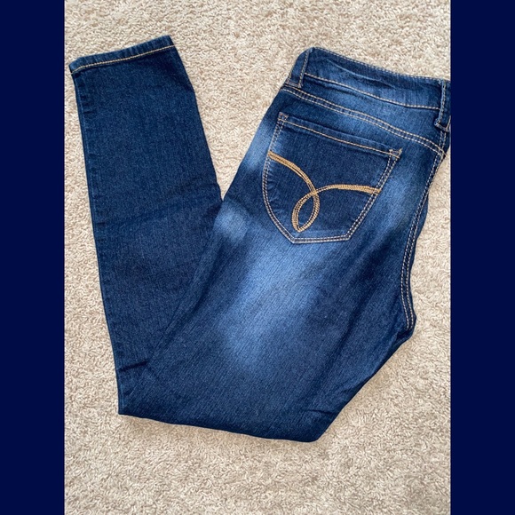 Distressed straight leg Jeans great condition 👖 - Picture 3 of 5